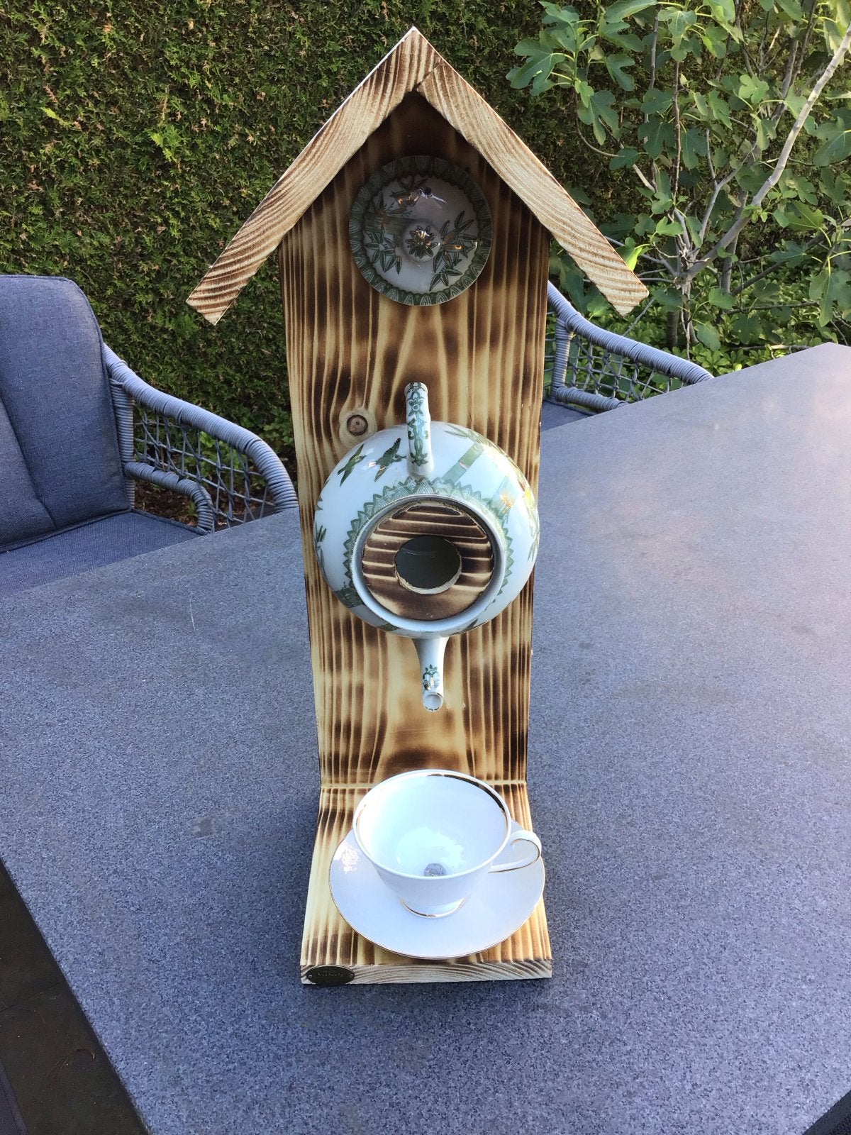 Unieke theepot vogelvoederhuisje van gebrand hout, Ophalen of Verzenden, Nieuw