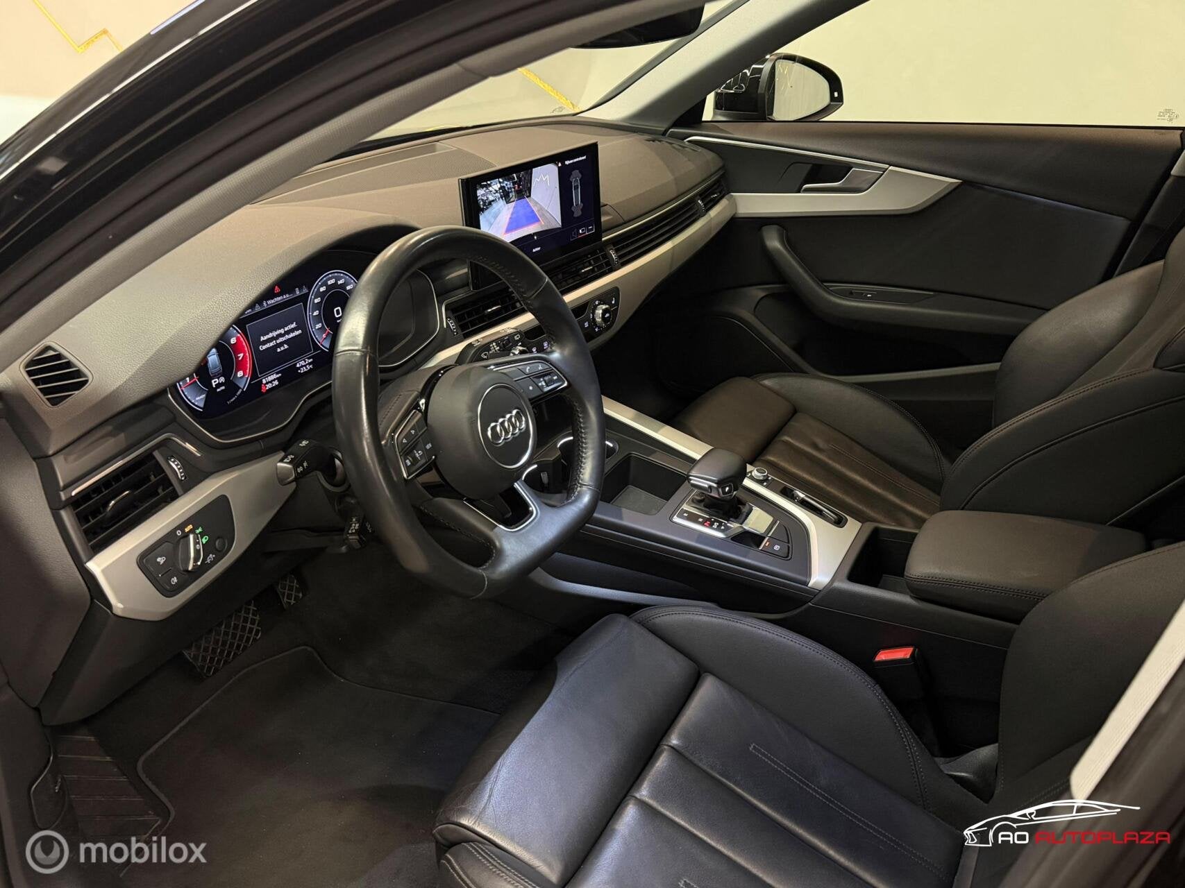 Audi A4 Avant 40 TFSI S-line Panorama/Matrix/Leder/Trekhaak/, Auto's, Dealer onderhouden, 1984 cc, A4, Zwart