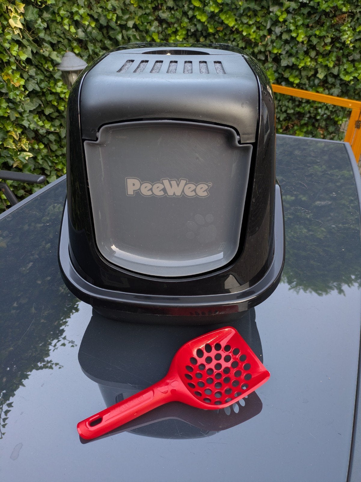 Peewee Ecohûs Kattenbak (met schepje), Ophalen of Verzenden, Zo goed als nieuw, Gesloten