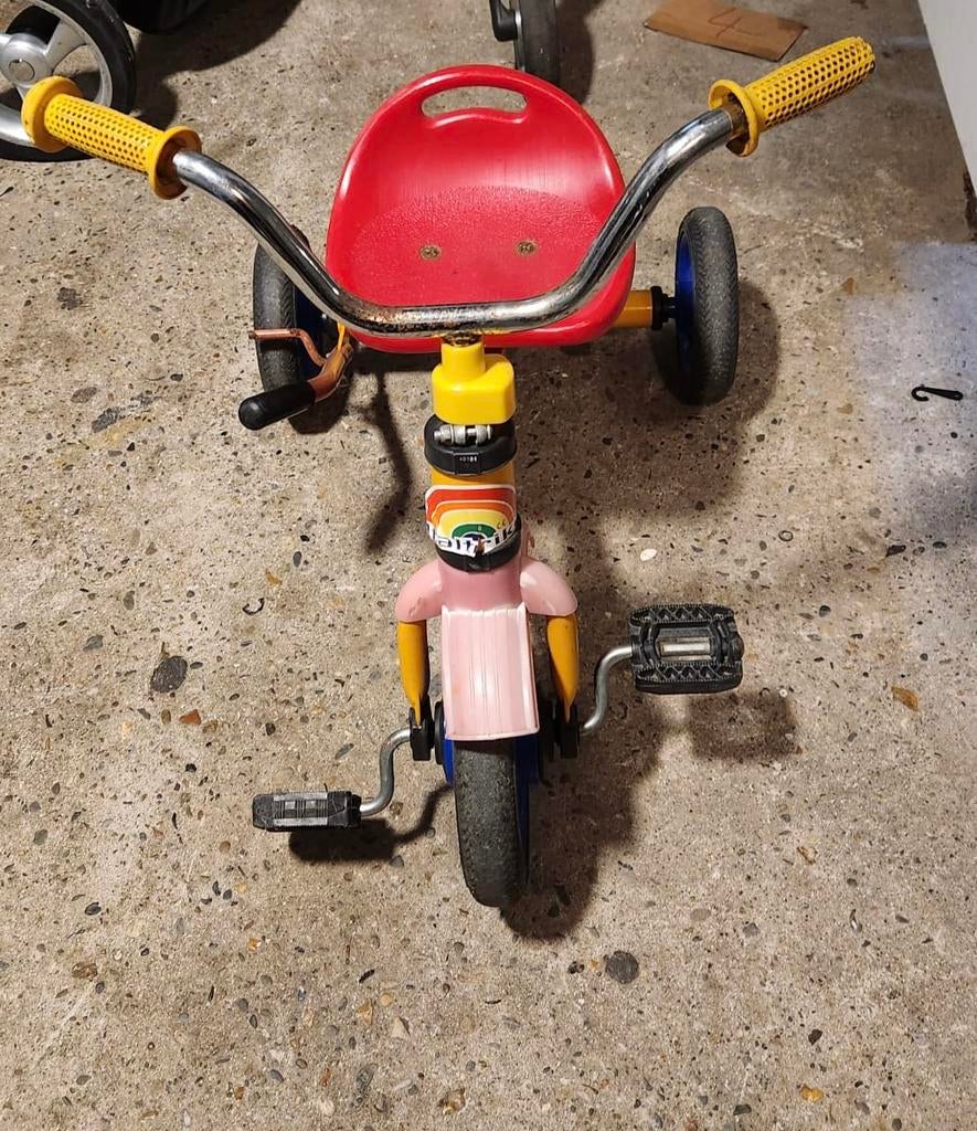 Kinder fiets., Fietsen en Brommers, Fietsen | Driewielers, Ophalen of Verzenden, Gebruikt, Terugtraprem, Duwstang