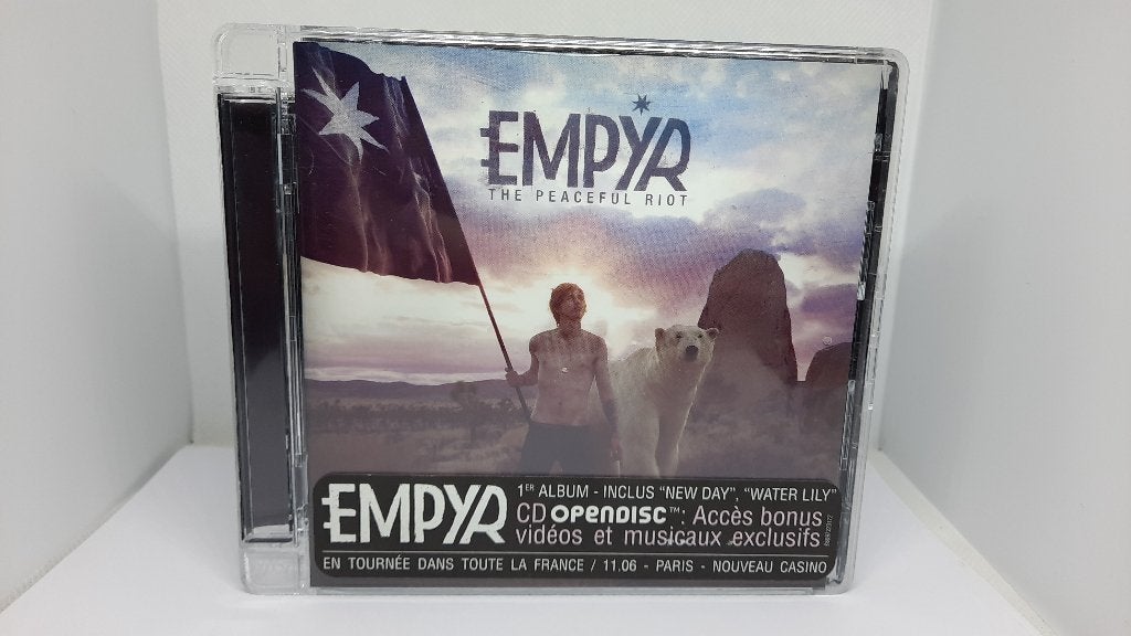 Empyr - The Peaceful Riot CD Album, Alternative Rock, Ophalen of Verzenden, Gebruikt, Alternative Rock, Album