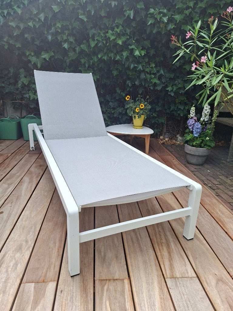 Yoi Ligbed Hokan, Tuin en Terras, Ophalen, Zo goed als nieuw, Aluminium