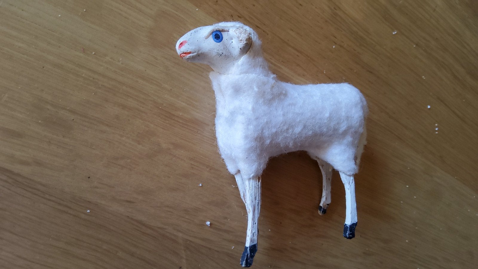 Groot antiek Kerstkribschaap Ertsgebergte wollen schaap 8 cm, Ophalen of Verzenden