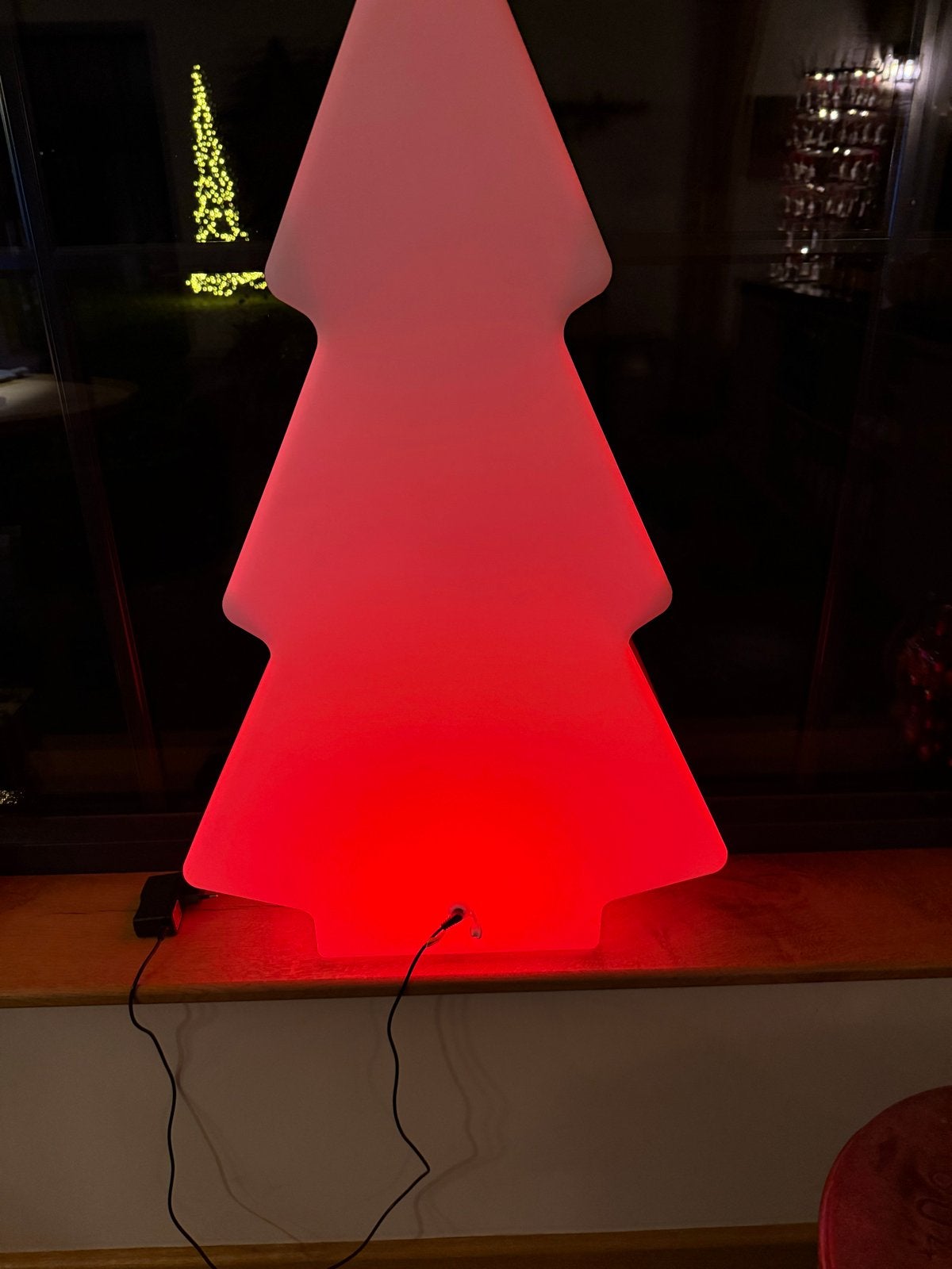 ECHT UNIEK! Groot, kerstbomen, kunststof, indoor/outdoor, Diversen, Kerst, Ophalen of Verzenden, Zo goed als nieuw