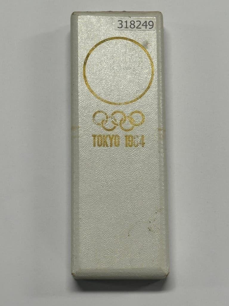 318249 Tokyo Summer Olympics Official 1964 N.O.C. Badge, Postzegels en Munten, Ophalen of Verzenden, Overige materialen, Buitenland