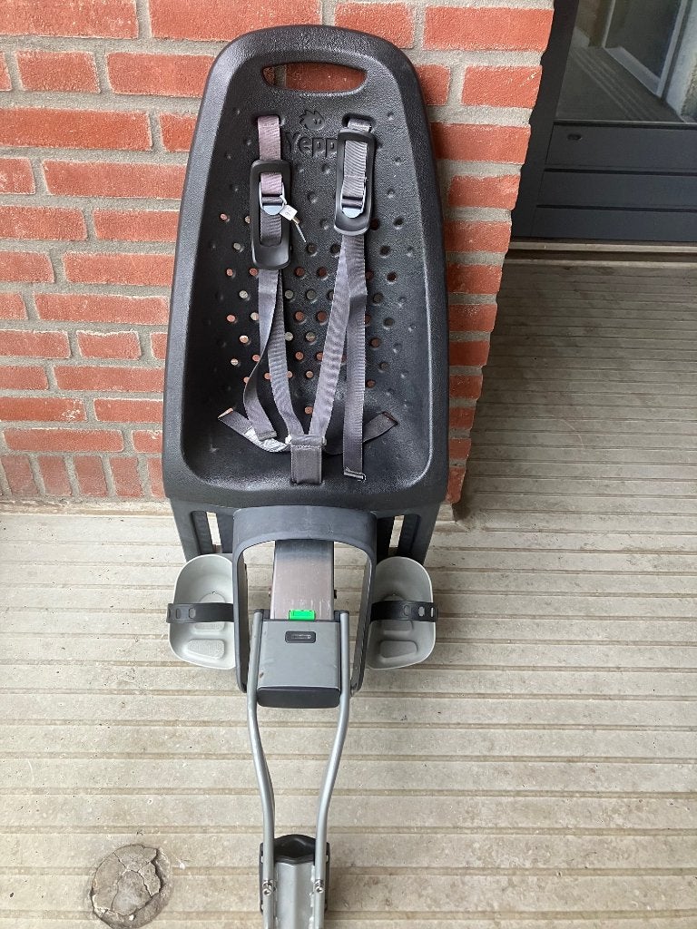 Yepp fiets zitje voor achter ,zwart met zadel stang ., Overige merken, Gebruikt, Overige methoden, Ophalen of Verzenden