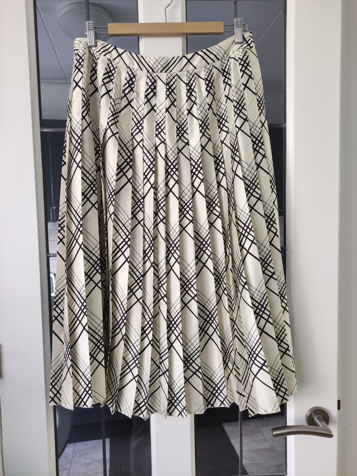 Natan Geplooide Midi-rok met Grafisch Ruitpatroon, Maat 38/40 (M), Verzenden, Beige, Zo goed als nieuw