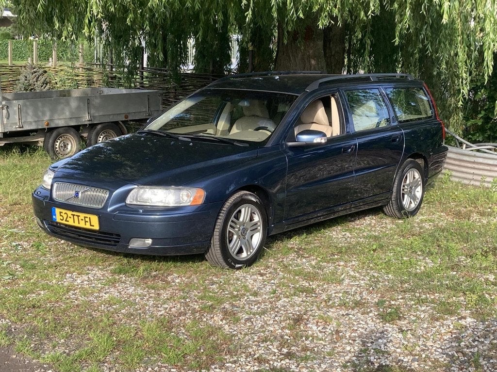 Volvo V70 2.4 Edition Classic, Auto's, Volvo, Voorwielaandrijving, Blauw, 1470 kg, Stoelverwarming