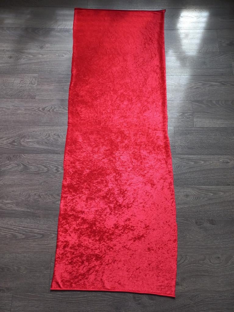 Stof velours de panne rood 150cmx50cm, Hobby en Vrije tijd, Naaimachines en Toebehoren, Ophalen of Verzenden, Zo goed als nieuw