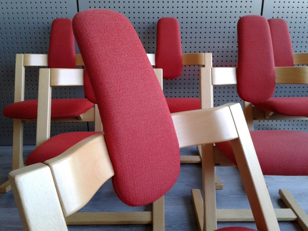 Set van 6x Variér (Stokke) Pendulum (Rood), Zeer Goed!, Gebruikt, Ophalen of Verzenden, Variér, Vijf, Zes of meer stoelen