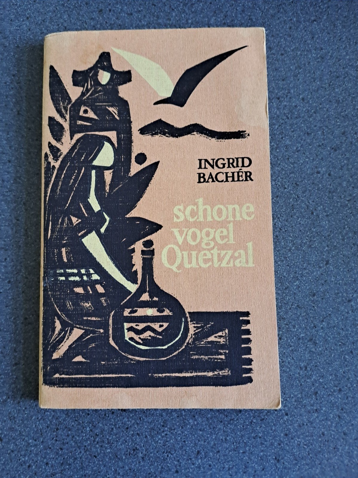Ingrid Bacher - Schone Vogel Quetzal, Ophalen of Verzenden, Gelezen