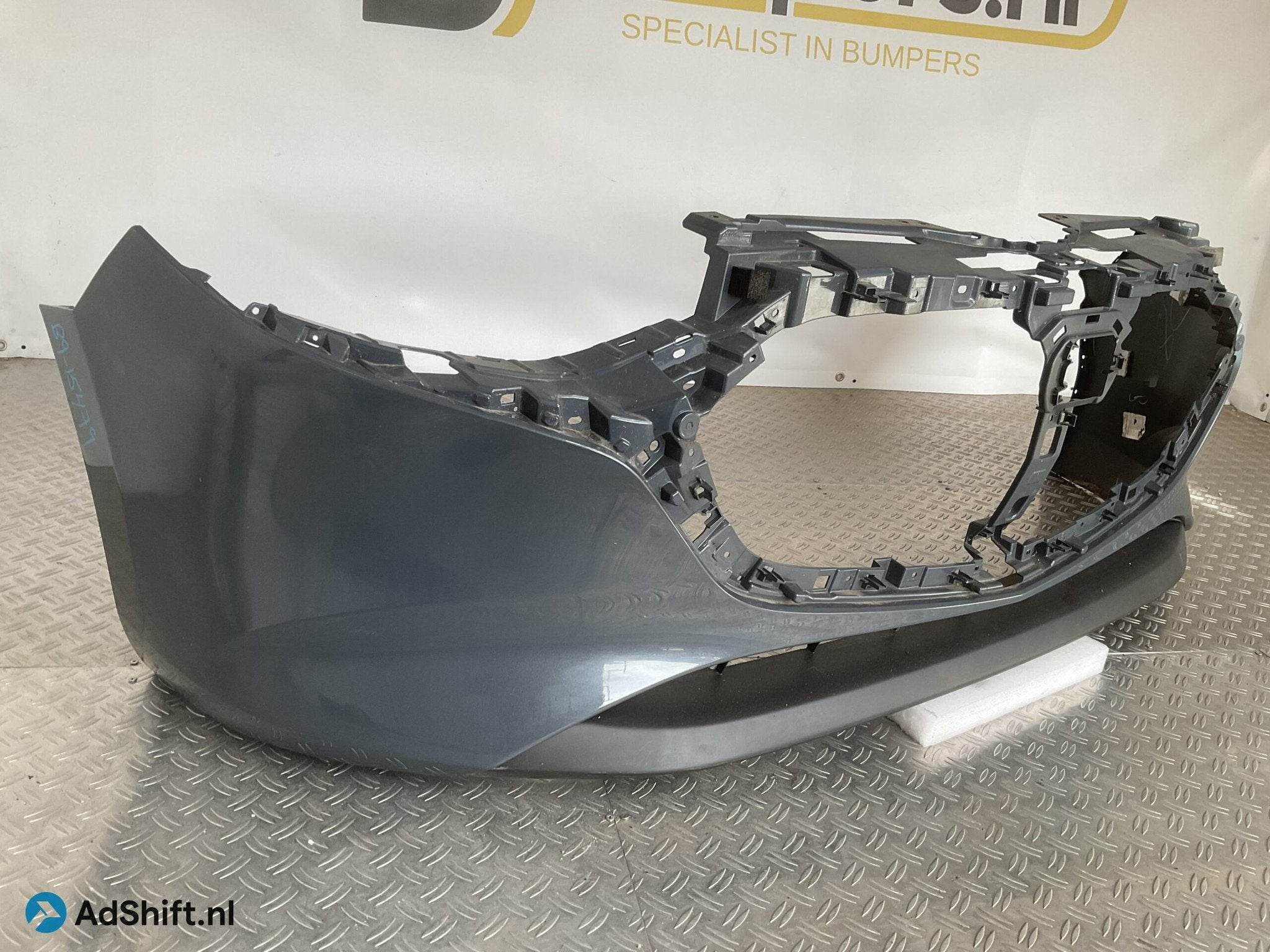 Bumper Mazda 3 III 19- BCKN-50031 Voorbumper B9-15479z, Bumper