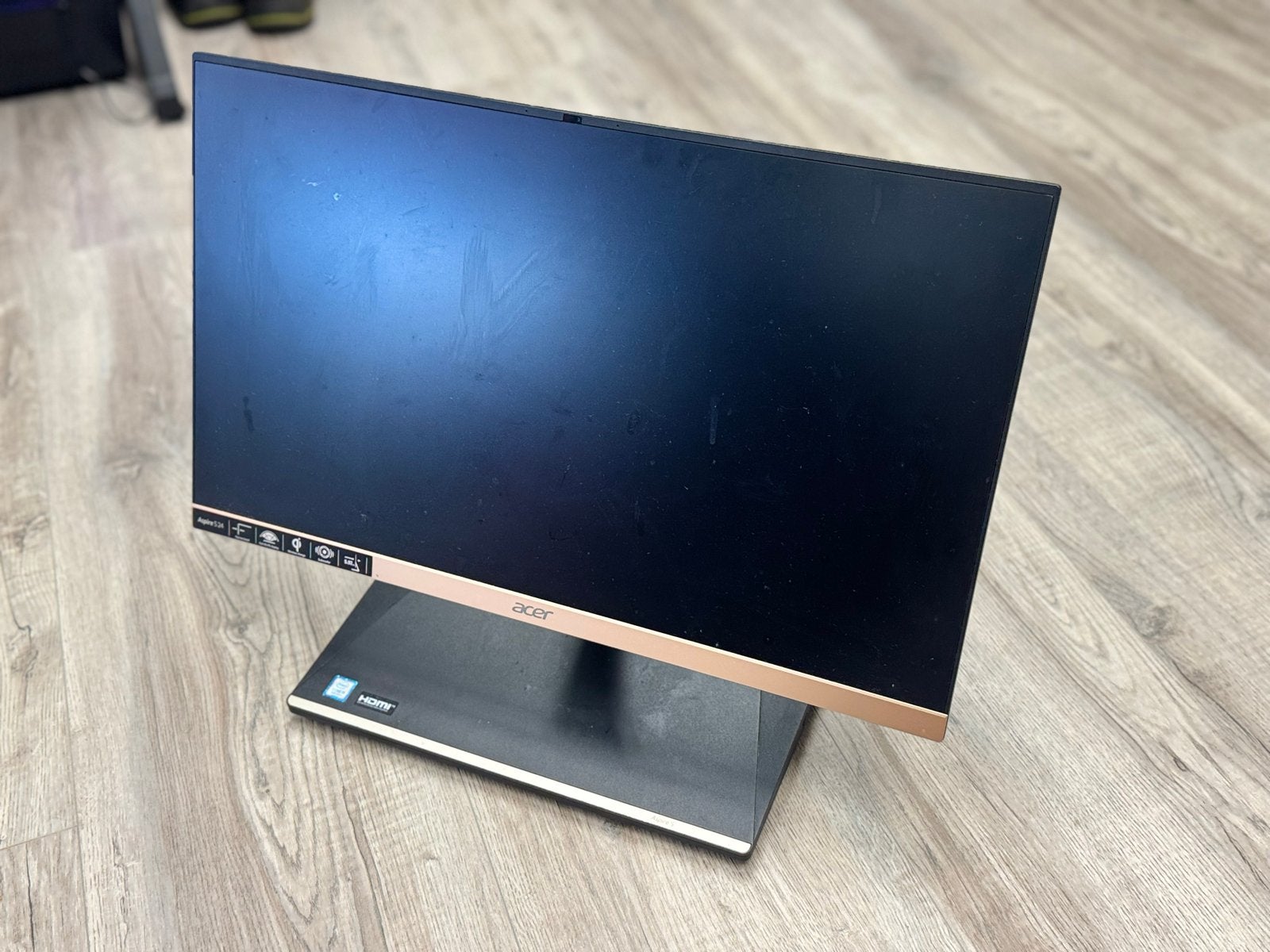 Acer Aspire S24-880, Computers en Software, Desktop Pc's, Ophalen of Verzenden, Zo goed als nieuw, 8 GB, SSD