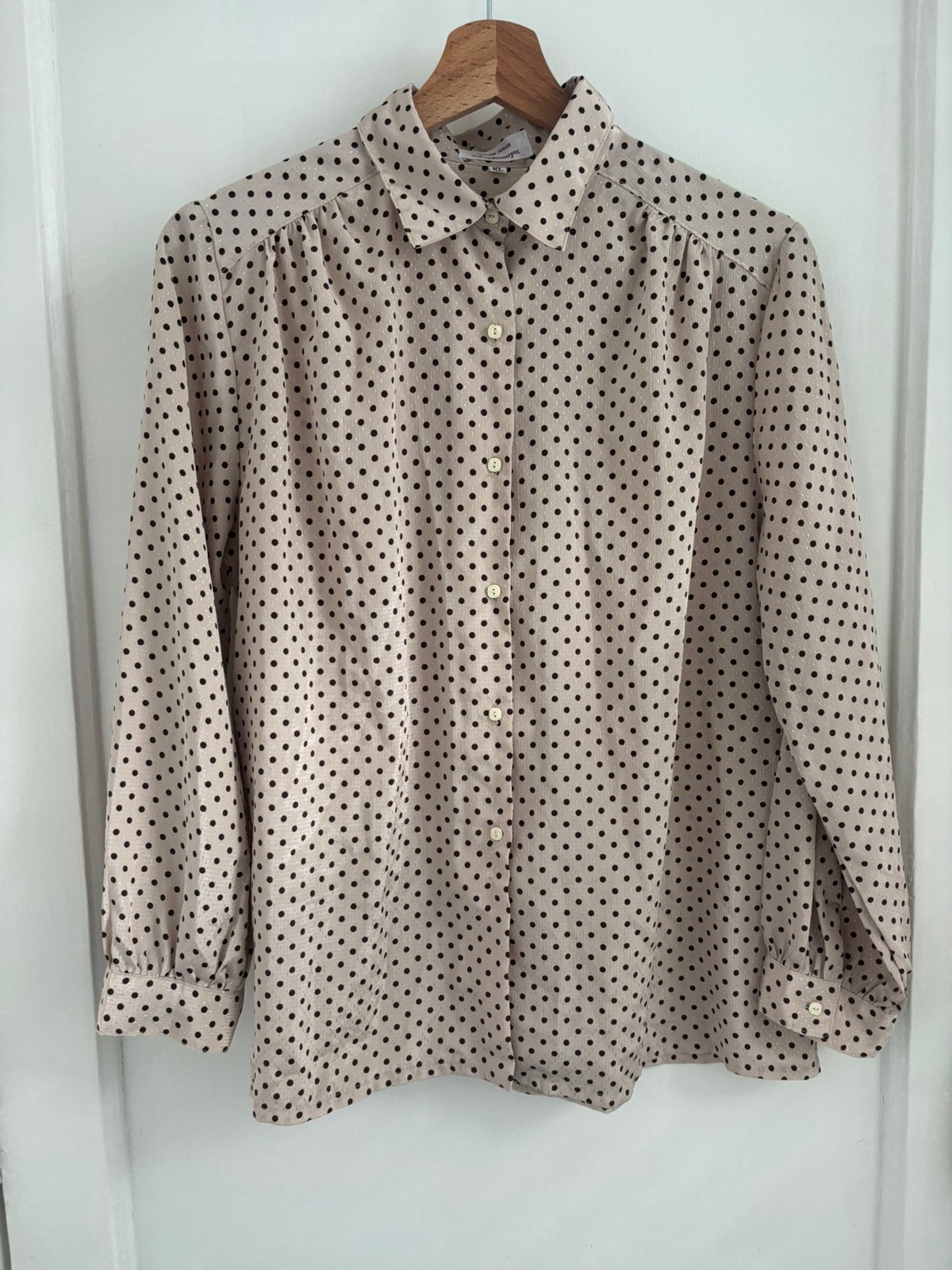 Takashimaya vintage blouse - Made in Japan, Ophalen of Verzenden, Zo goed als nieuw, Maat 38/40 (M), Beige