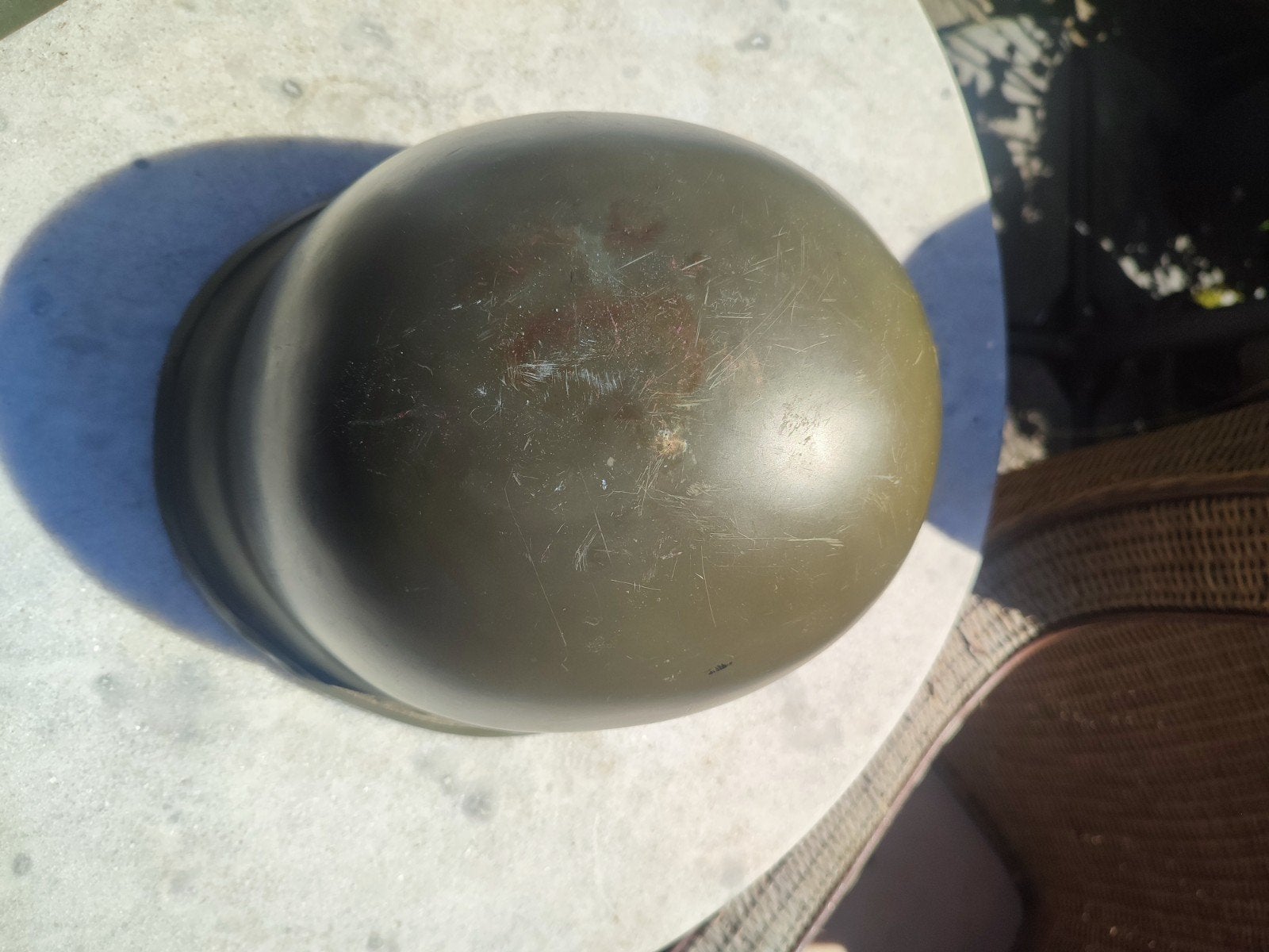 oude stalen buitenhelm en verbandpakje, Ophalen of Verzenden
