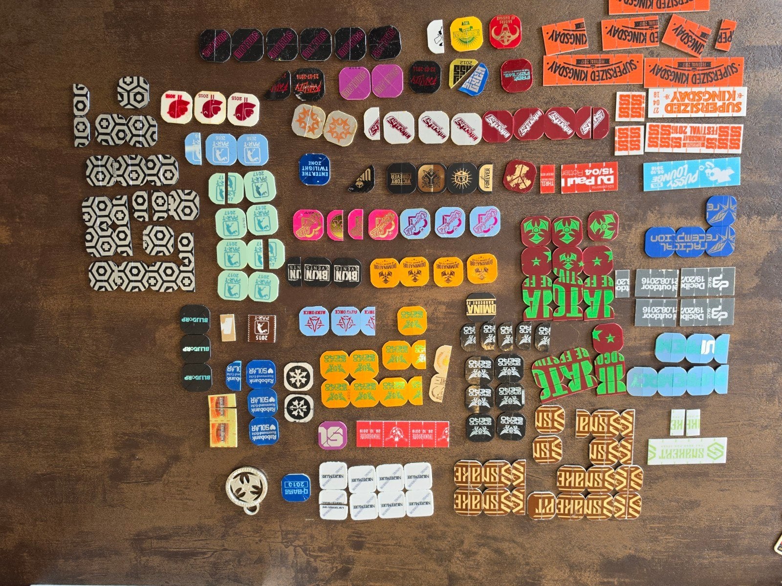 Collectie munten en tokens van hardcore/hardstyle feesten, Ophalen of Verzenden, Gebruikt