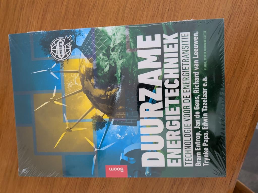 Trynke Papa - Duurzame energietechniek, Boeken, Nieuw, Trynke Papa, Ophalen of Verzenden, Bouwkunde