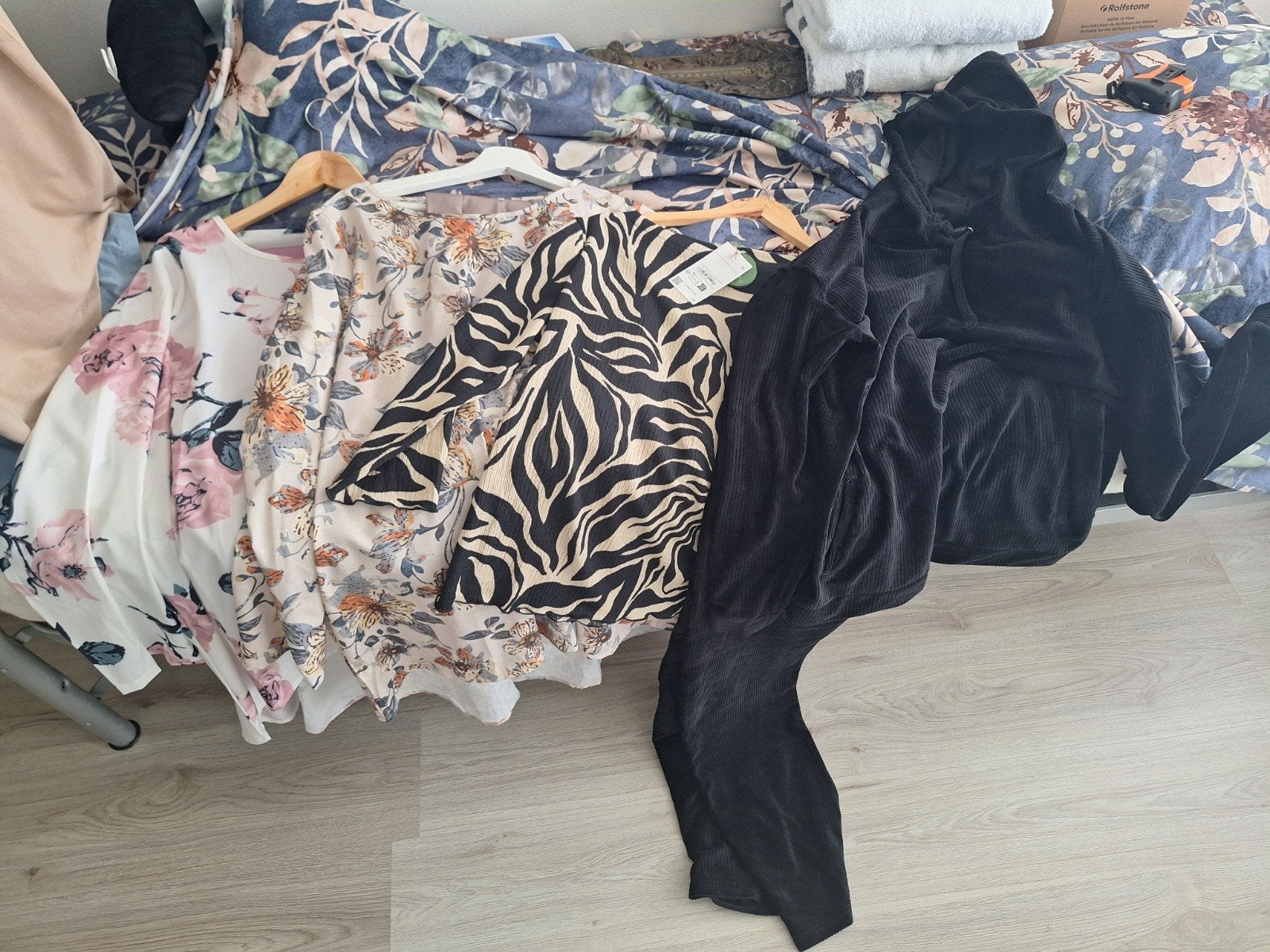 Mooi kledingpakket Dames, Ophalen of Verzenden, Nieuw, Maat 42/44 (L)