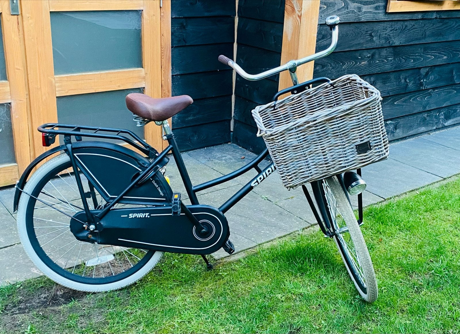 Spirit transportfiets met mand - Zeer goede staat, Fietsen en Brommers, Terugtraprem, Zo goed als nieuw, 50 tot 53 cm, Ophalen