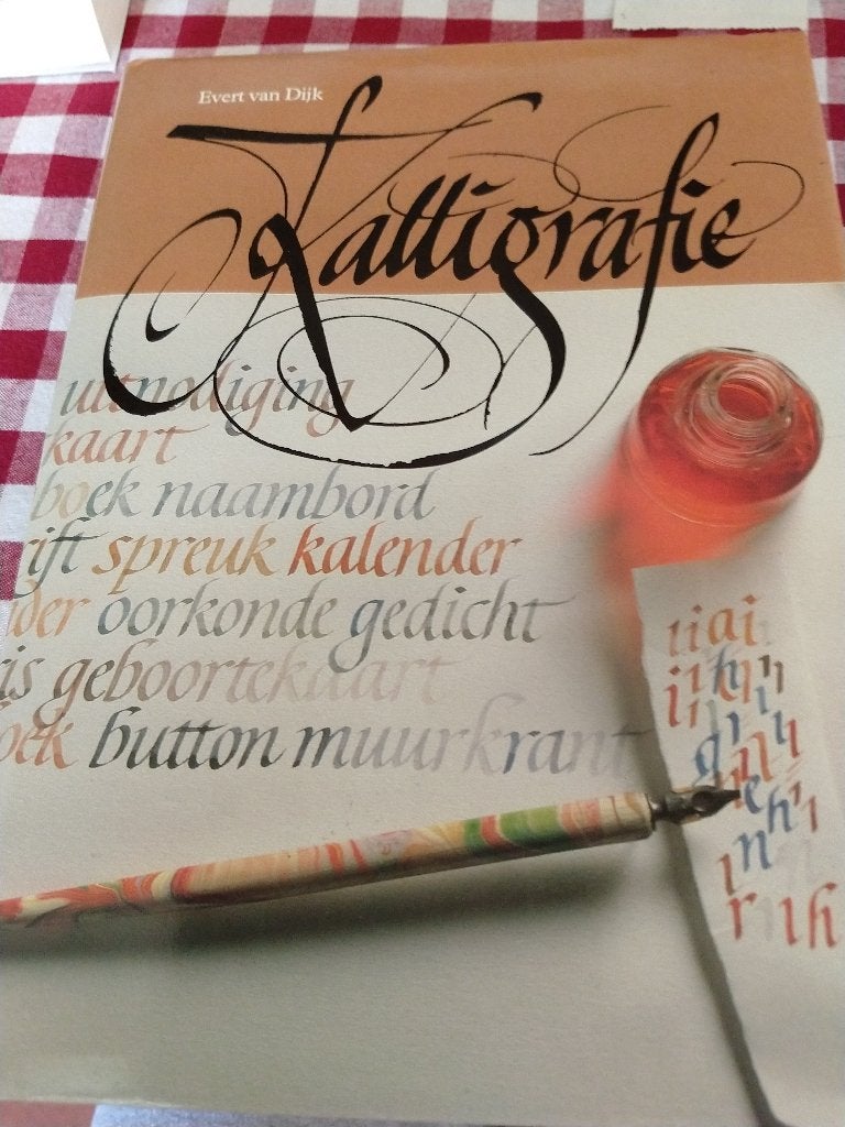 Kalliografie evert van dijk bekijk ook mijn andere advertent, Ophalen of Verzenden, Zo goed als nieuw, Overige onderwerpen