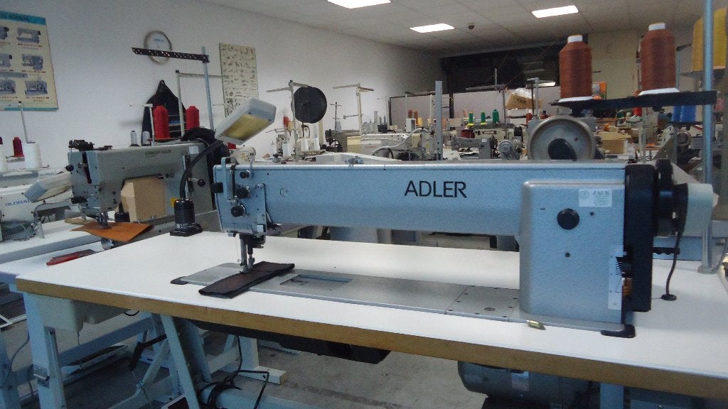 Industrie Naaimachine Adler Langearm 3 voudig Transport, Overige merken, Gebruikt, Ophalen of Verzenden, Naaimachine