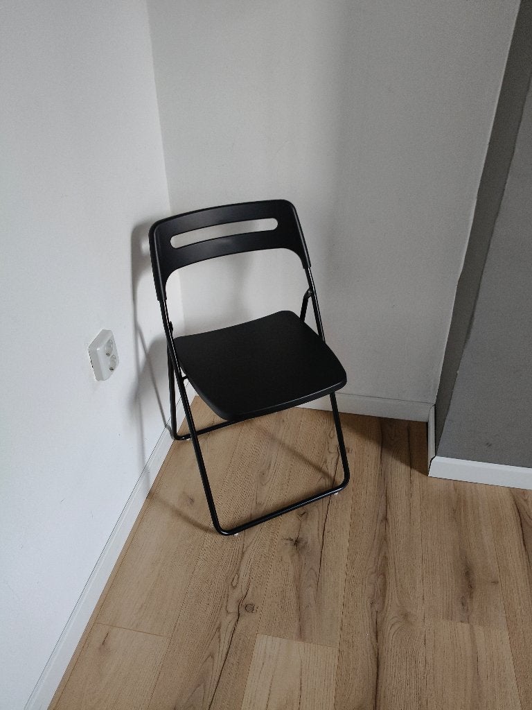 Black Chair, Ophalen