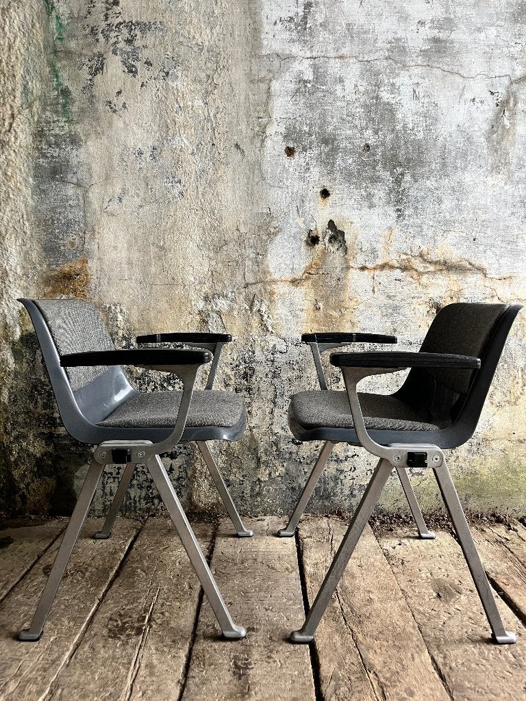 Vintage Wesifa stapelstoel (64 stuks op voorraad), Gebruikt, Vintage Wesifa stapelstoel, Verzenden, Zwart