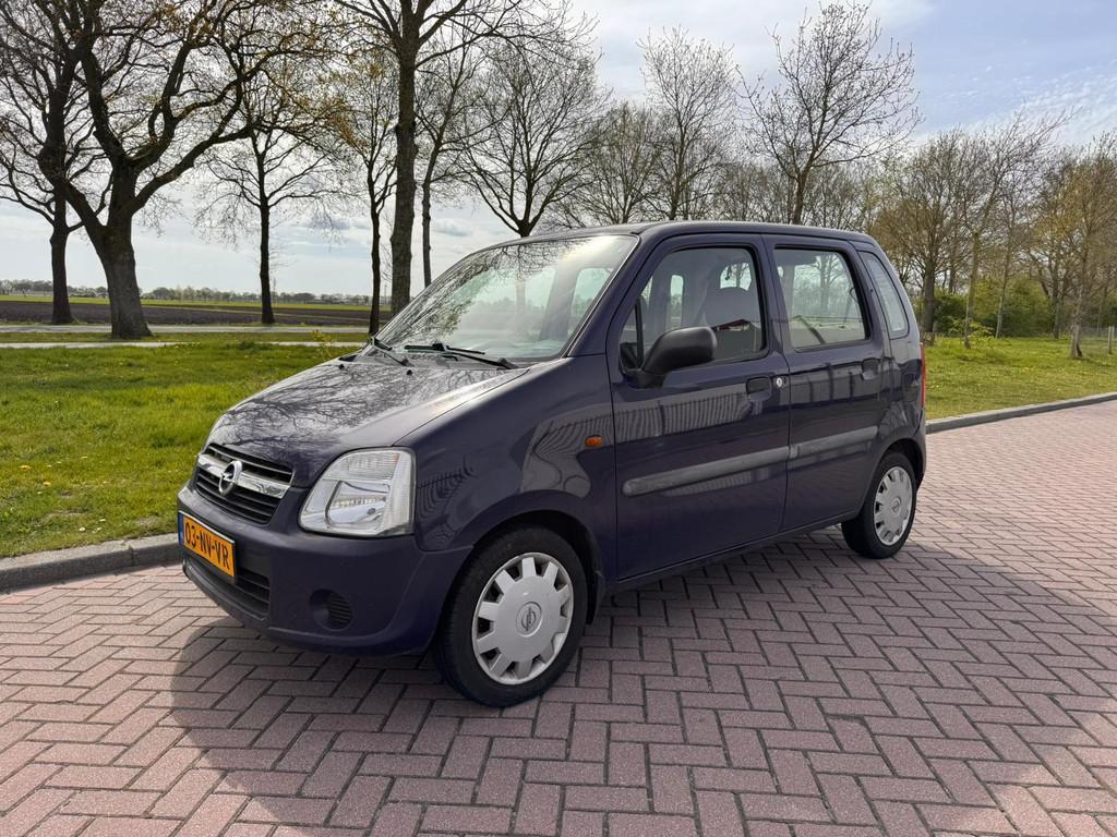 Opel Agila 1.2-16V Essentia 75 PK TREKHAAK, Auto's, Opel, Voorwielaandrijving, Blauw, Origineel Nederlands, Bedrijf