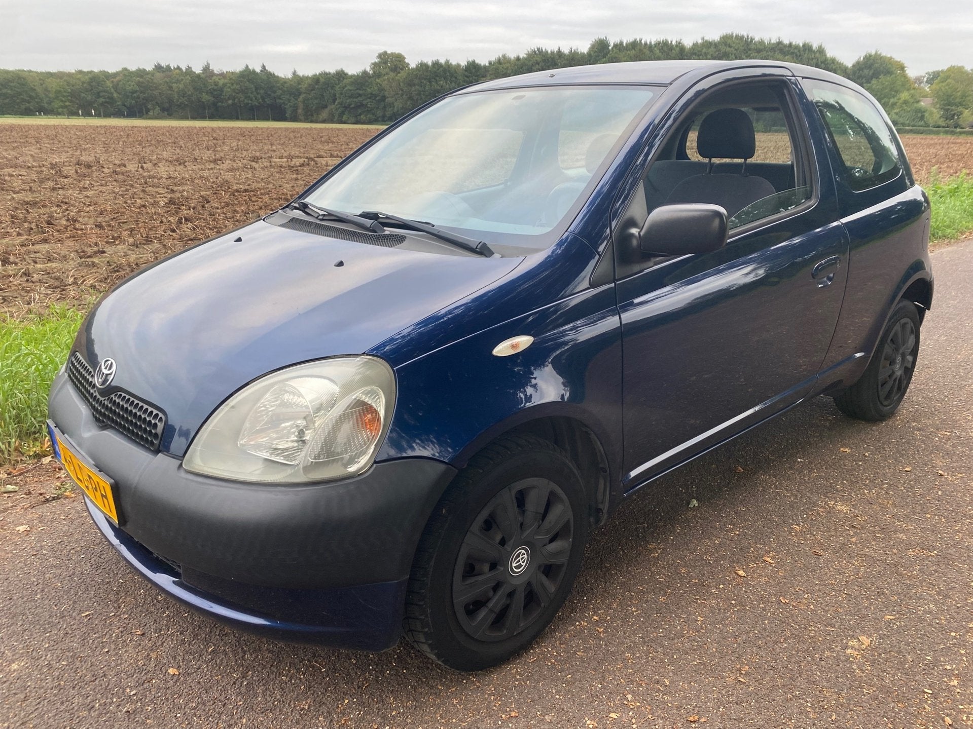 Toyota Yaris 1.0-16V VVT-i Terra, Auto's, Voorwielaandrijving, Gebruikt, 4 cilinders, 68 pk