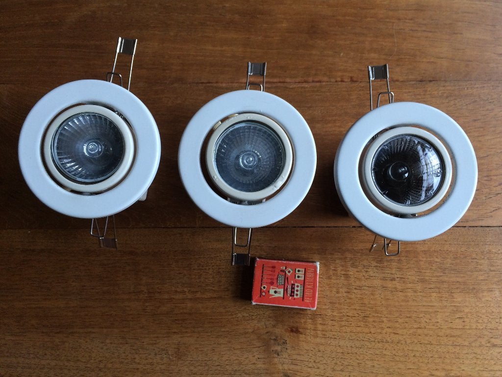 3 witte strakke inbouwspotjes wendbaar in gewenste richting, Metaal of Aluminium, Ophalen of Verzenden, Zo goed als nieuw, Eighties