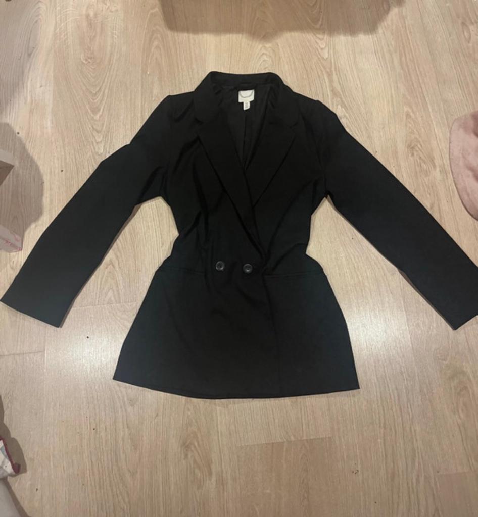 Blazer met schouder vulling, Ophalen of Verzenden, Zo goed als nieuw, Zwart