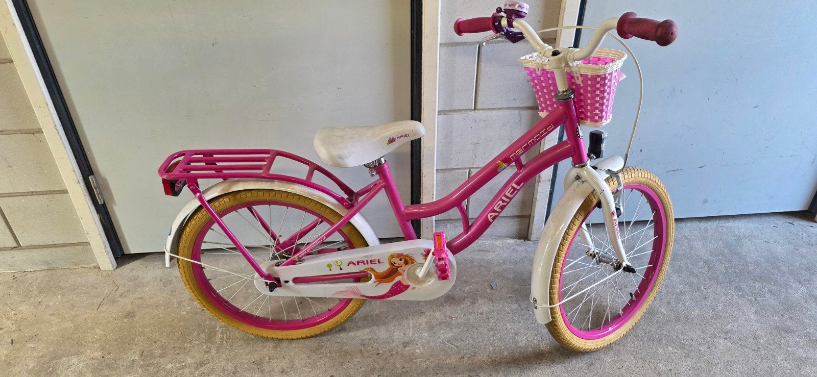 Mooie en leuke 20 inch kinderfiets - alles werkt netjes, Ophalen, Gebruikt, Velgrem, 20 inch of meer