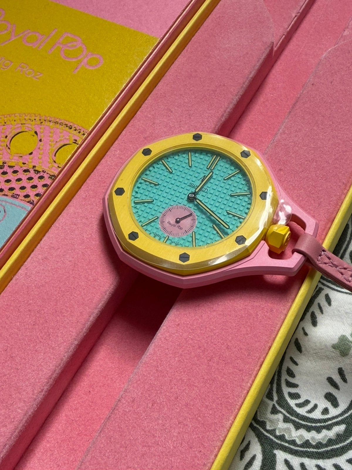 AUDEMARS PIGUET X SWACTH ROYAL POP, Sieraden, Tassen en Uiterlijk, Ophalen of Verzenden, Nieuw