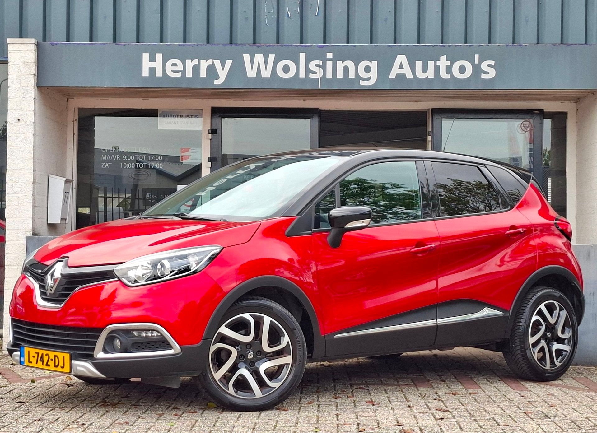 Foto 18 van Renault Captur 1.2 TCe Xmod Autom Navi Camera Pdc Clima