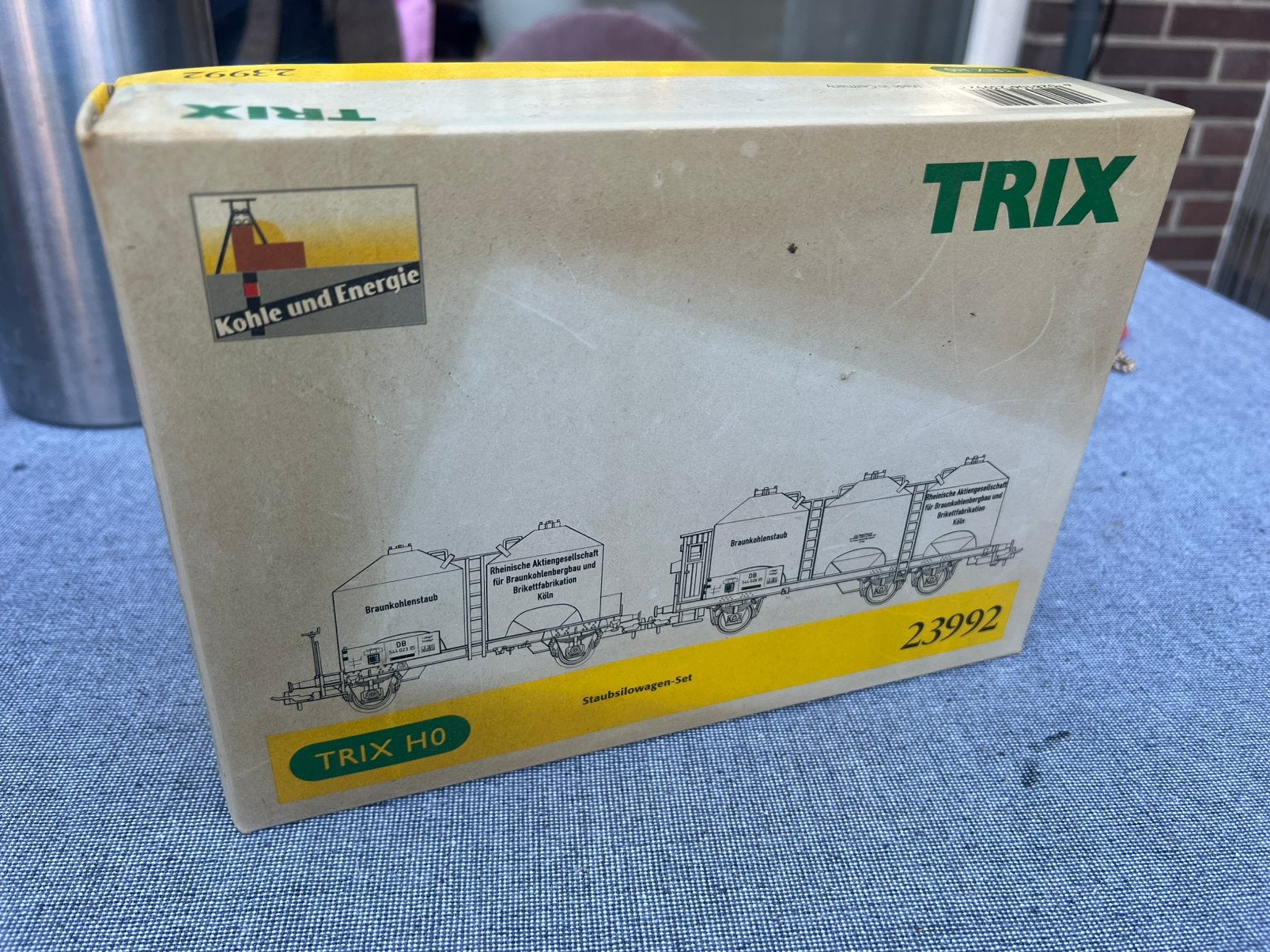 Trix 23992 H0 – Staubsilowagen-set “Kohle und Energie”, Overige merken, Gelijkstroom, Wagon, Ophalen of Verzenden