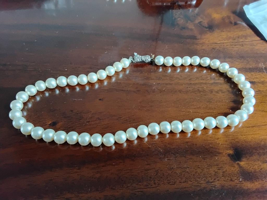 Oude parelketting met zilveren slot, Ophalen of Verzenden, Zo goed als nieuw, Zilver