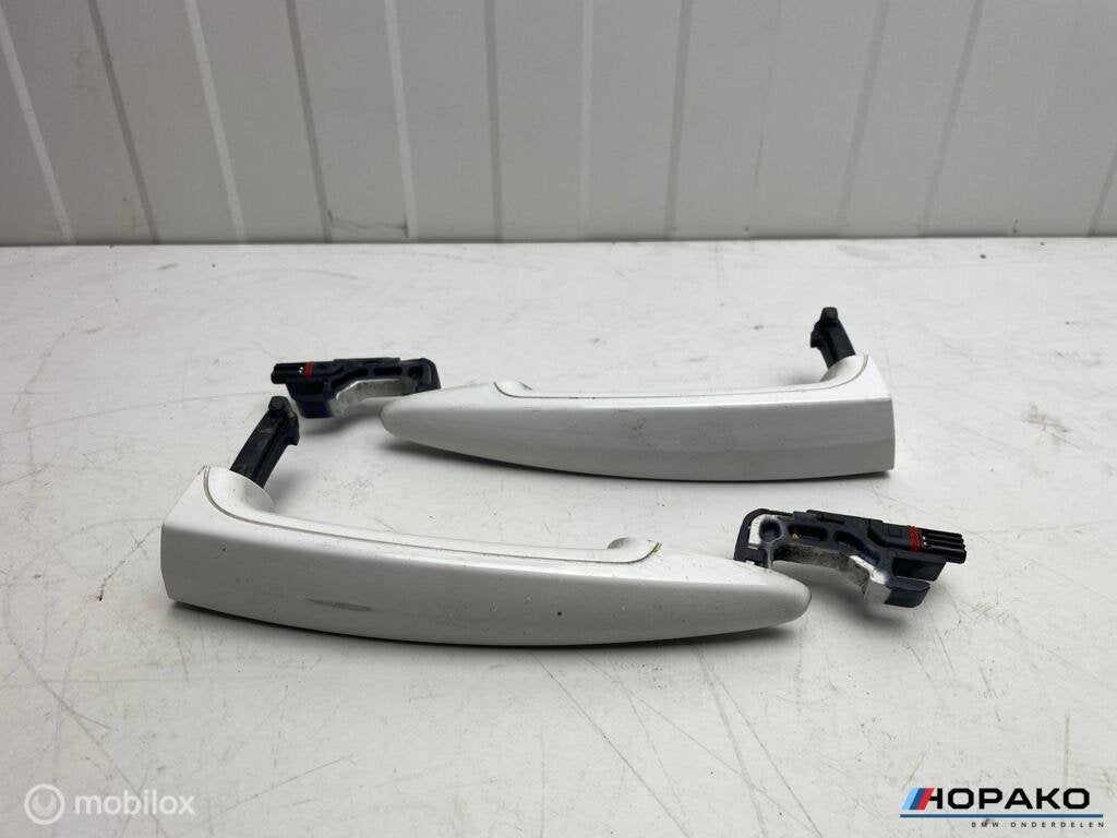 Keyless handgrepen set BMW 1 serie E81 E82 E87 E88, Auto-onderdelen, Gebruikt, Einsteinlaan 5 rijswijk, Bmw, Ophalen of Verzenden