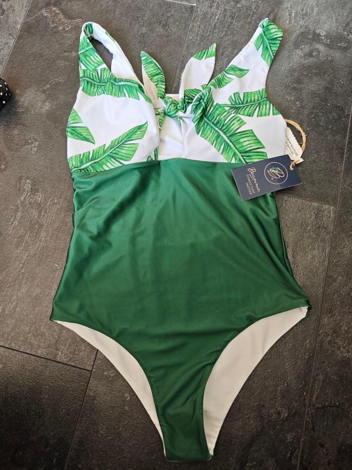 Nieuw Groen Wit Badpak Maat 36 Merk Become met Kaartje, Nieuw, Badpak, Ophalen of Verzenden, Become