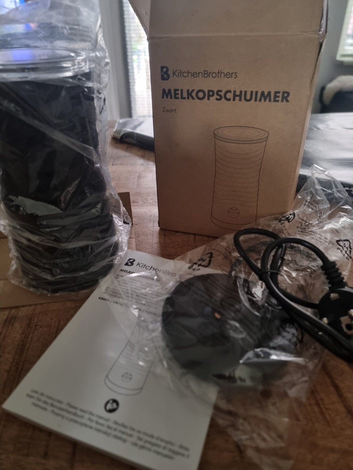 Nieuw  KitchenBrothers Melkopschuimer Zwart - Nieuw in doos, Witgoed en Apparatuur, Melkopschuimers, Ophalen of Verzenden, Nieuw