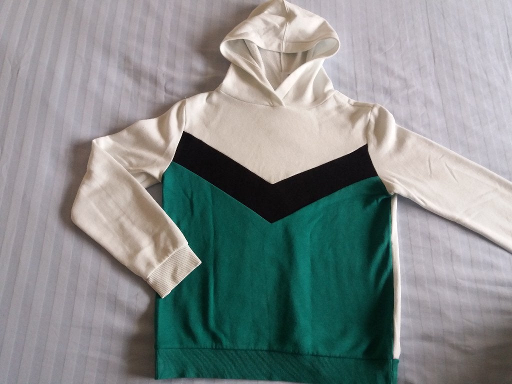 Leuke groen/zwart/wit sweater merk c&a maat 158/164, Meisje, Trui of Vest, C & A, Ophalen of Verzenden