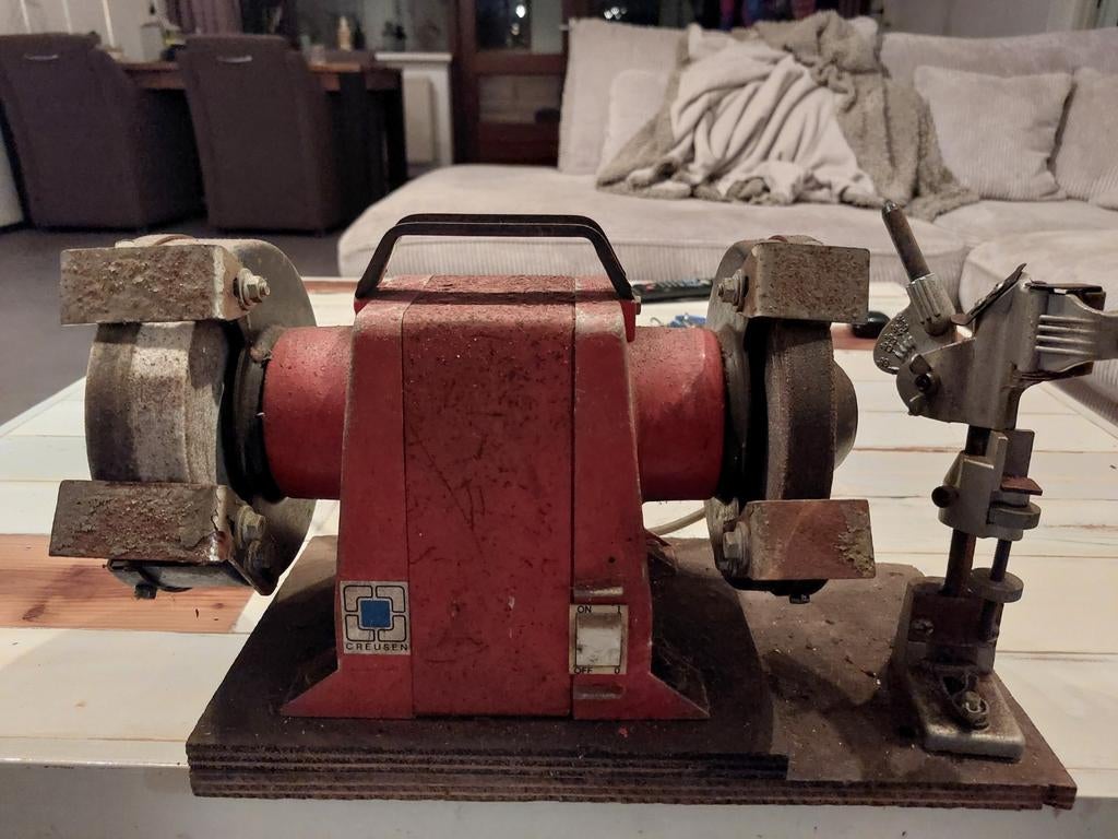 Slijpmachine Creusen D6 7150ts zeer krachtig, Ophalen of Verzenden, Gebruikt, Minder dan 700 watt, Werkbankslijpmachine