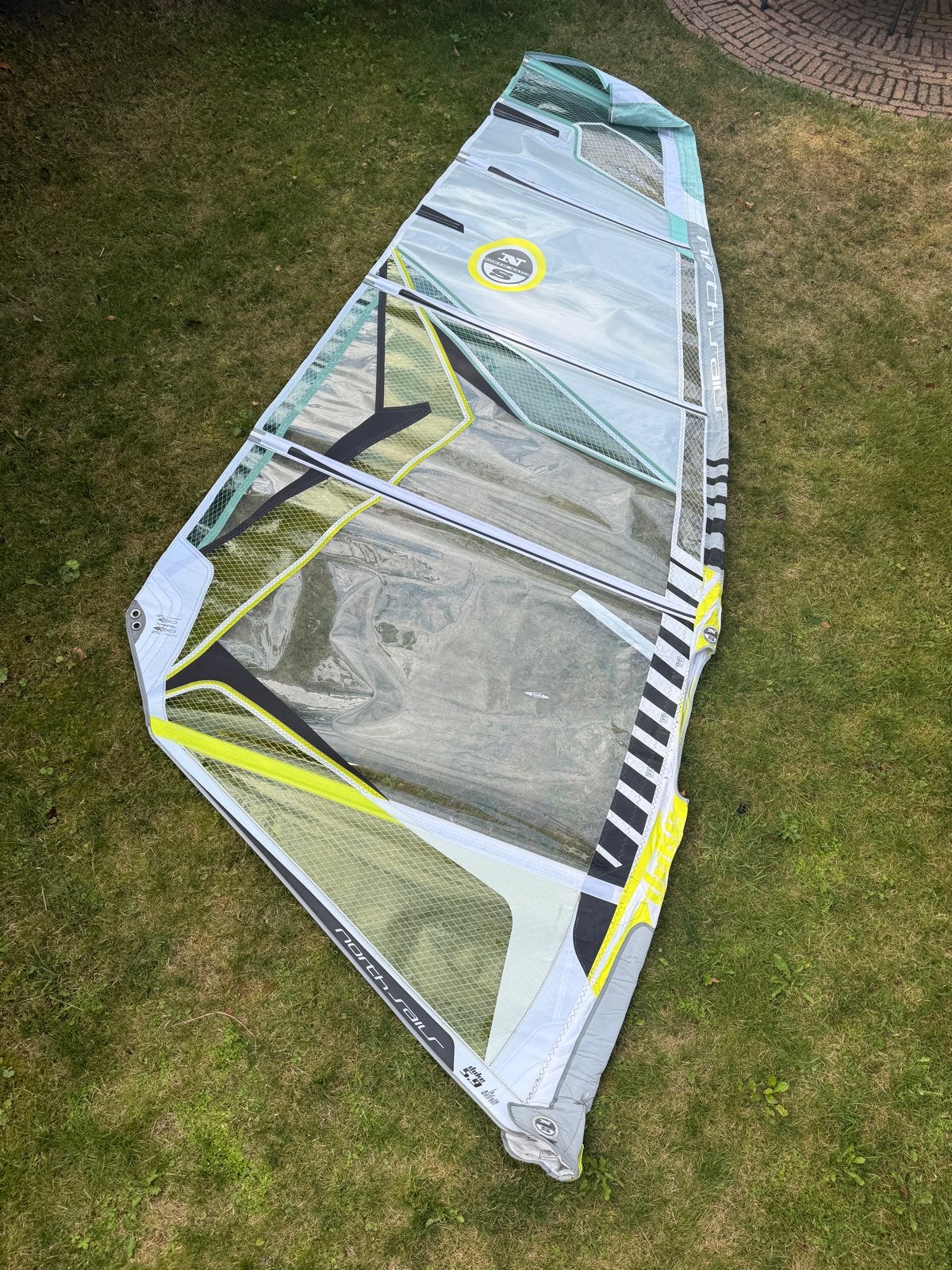 North Sails Duke 5.9 windsurfzeil, Watersport en Boten, Ophalen, Gebruikt, 5 tot 6.5 m², North Sails