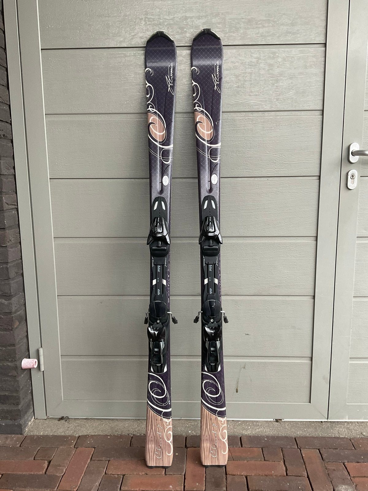 Atomic cloud 7 ski's, 149 cm met bindingen, radius 12,5, 140 tot 160 cm, Gebruikt, Ophalen of Verzenden, Carve