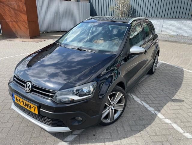 Volkswagen Polo Cross 1.2 TSI 77KW 2012 Zwart, Voorwielaandrijving, Stof, 40 €/maand, Zwart