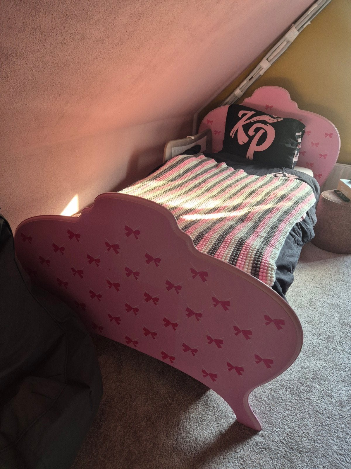 Meisjes bed 1 persoons, Ophalen, Gebruikt, 90 cm, Meiden