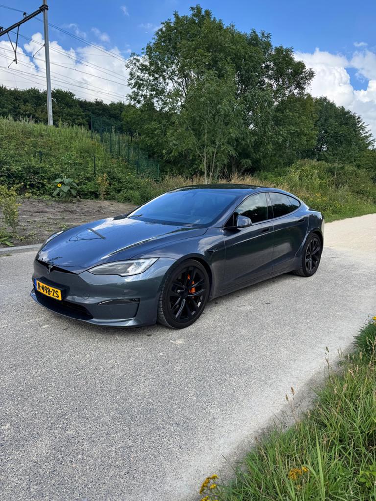 Tesla Plaid 2023 grijs enhanced auto pilot, Auto's, Tesla, Bedrijf, Model S, Elektrisch, Hatchback, Origineel Nederlands, Zilver of Grijs