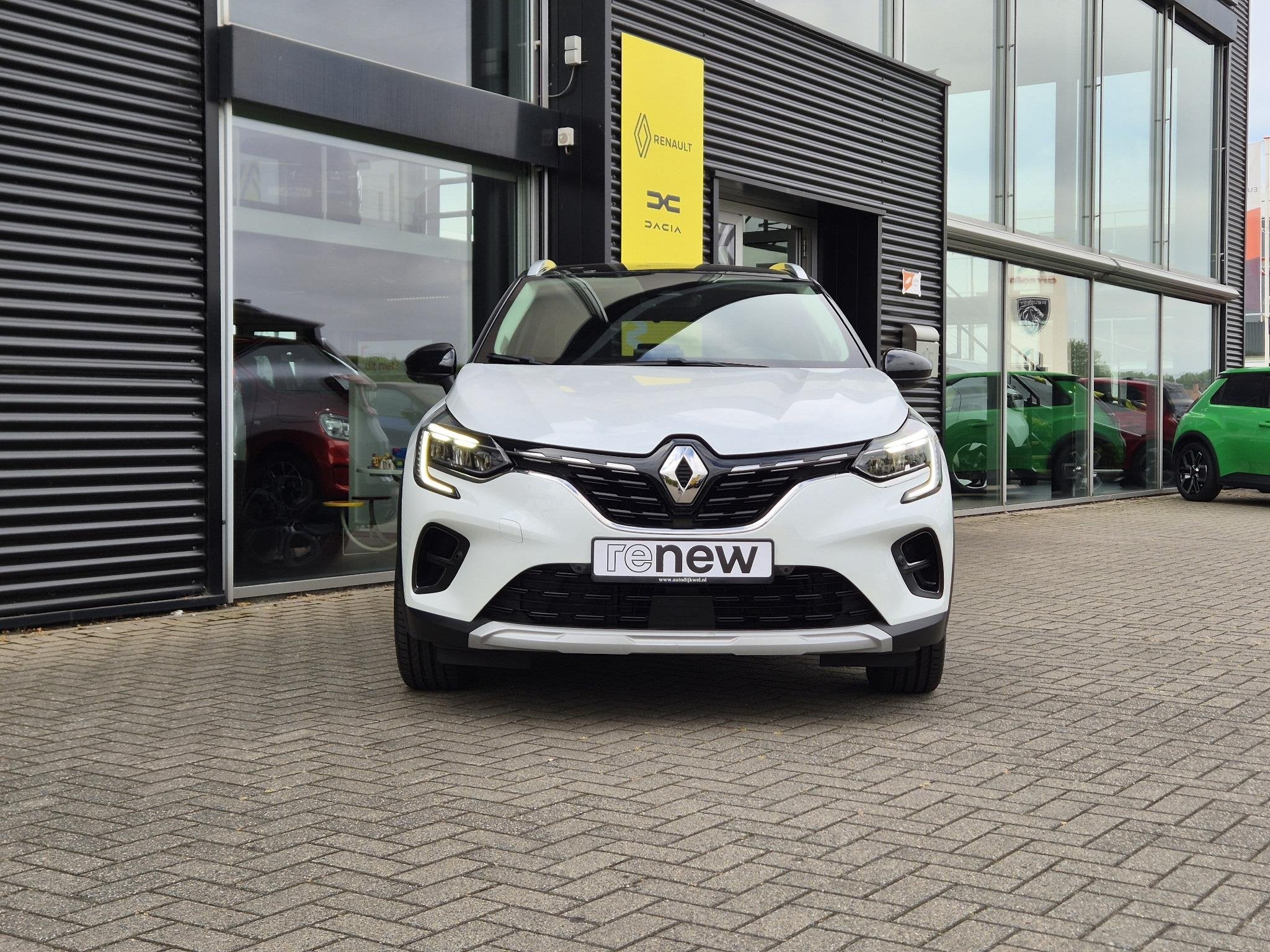 Renault Captur 1.6 E-Tech Plug-in Hybrid 160 Edition One Tre, Auto's, Renault, Dealer onderhouden, Stof, 4 cilinders, Wit