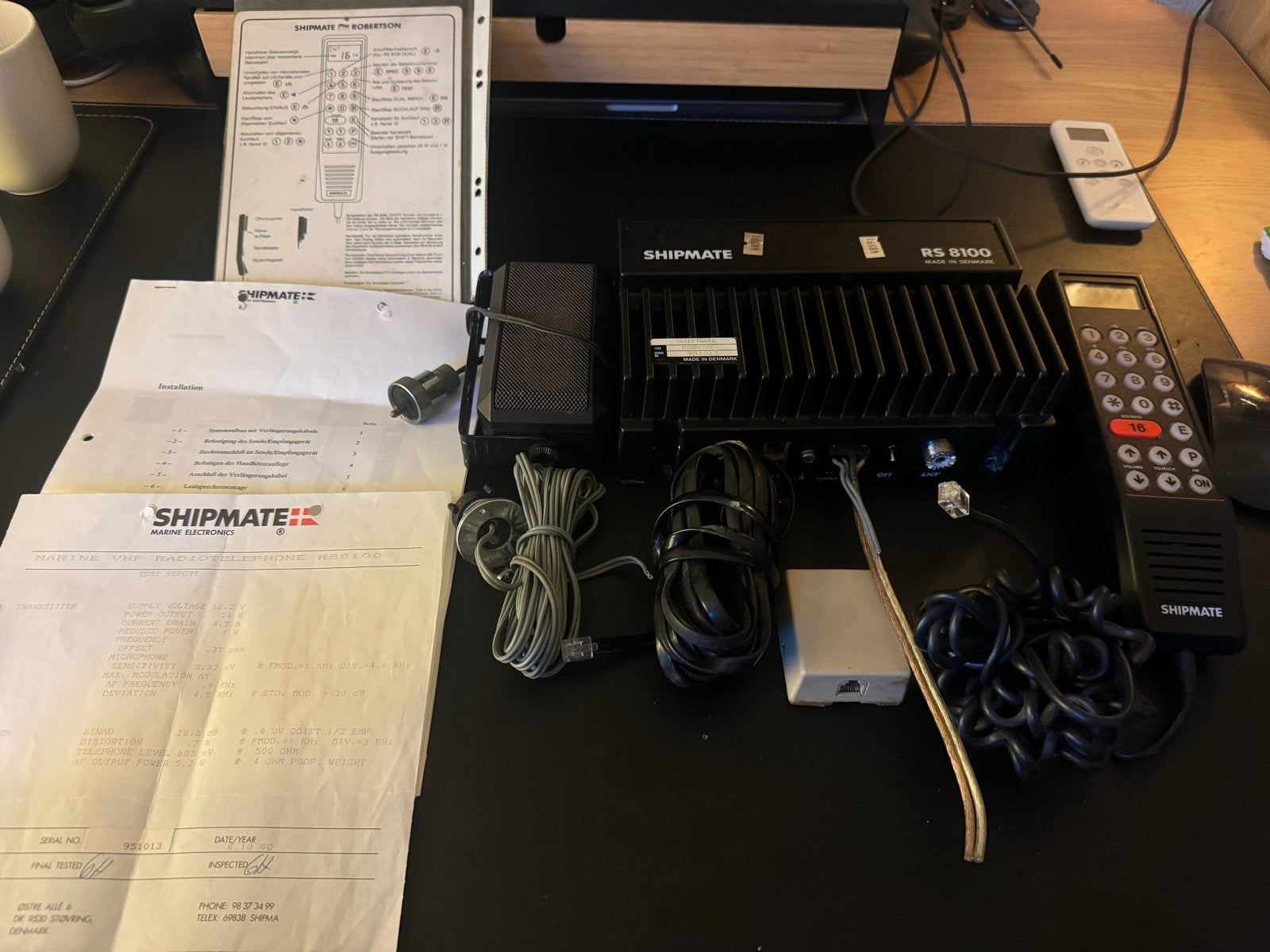 Shipmate RS 8100 marifoon met documentatie, Ophalen, Gebruikt, Communicatie