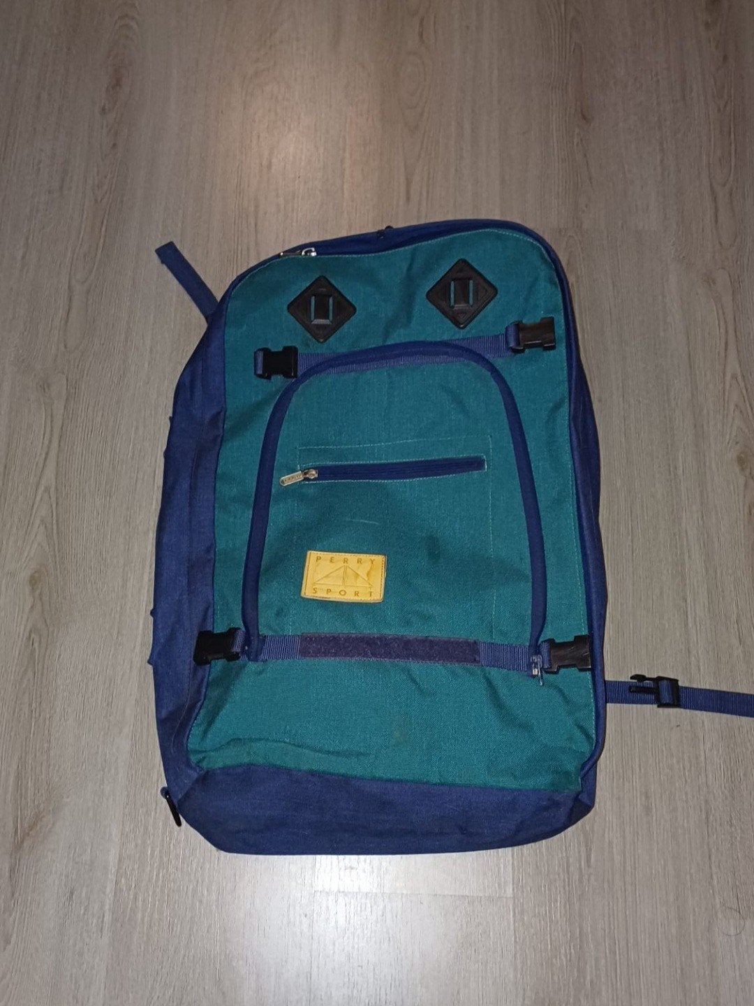 Perry Sport Backpack - Zeer Goede Staat, Gebruikt, 25 tot 40 cm, Ophalen of Verzenden, Overige merken