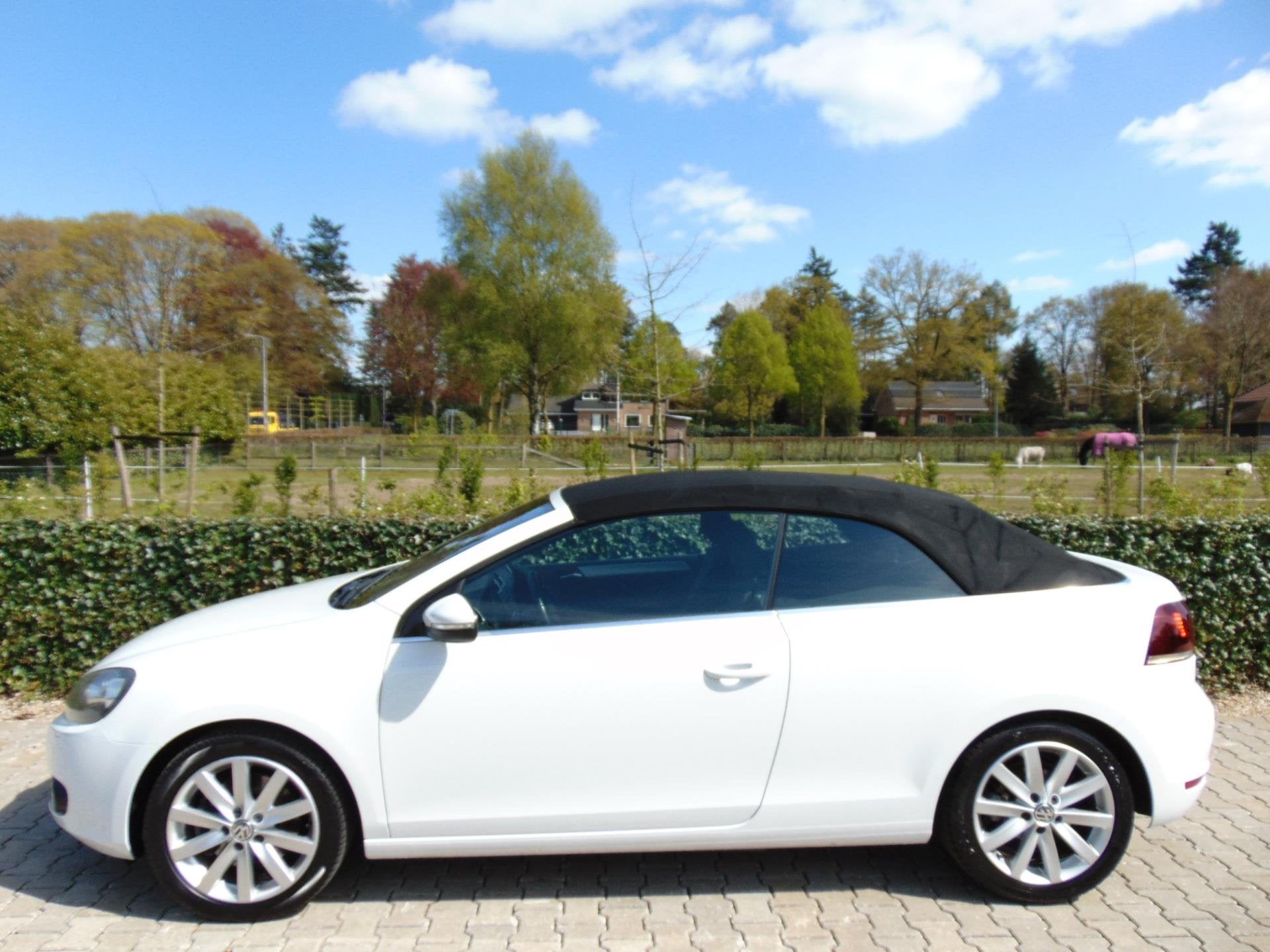 Foto 30 van Volkswagen Golf Cabriolet 1.4 TSI Automaat Dealer Onderhoude